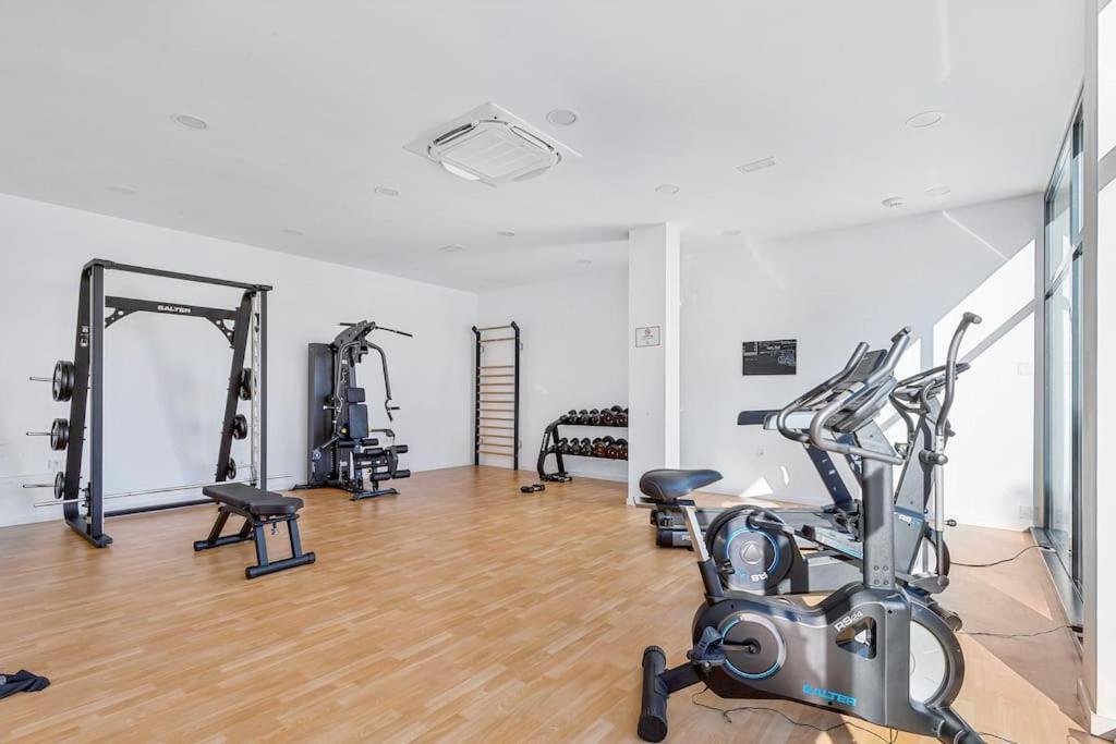 With Big Pool And Close To Beach! Apartment Fuengirola