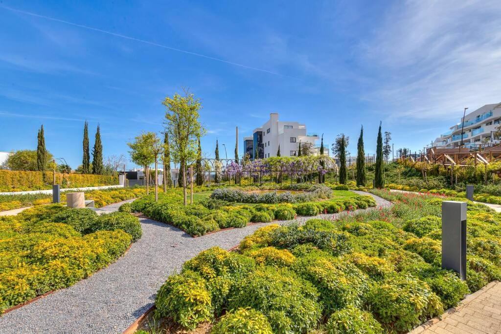 Fantastic 3bdr Penthouse - Lux *