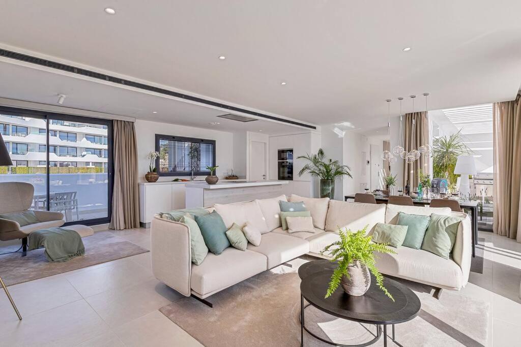 Fantastic 3bdr Penthouse - Lux Apartamento Fuengirola