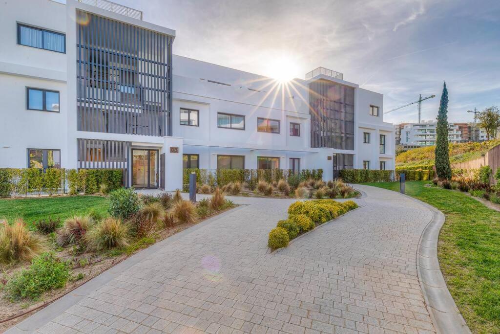 Fantastic 3bdr Penthouse - Lux