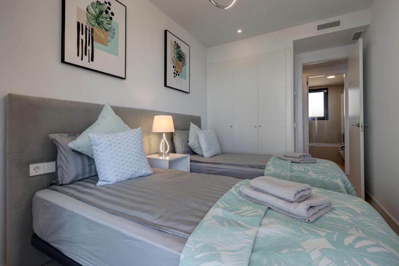Apartamento New Spectacular Sea View At Higueron Next To Carvajal *