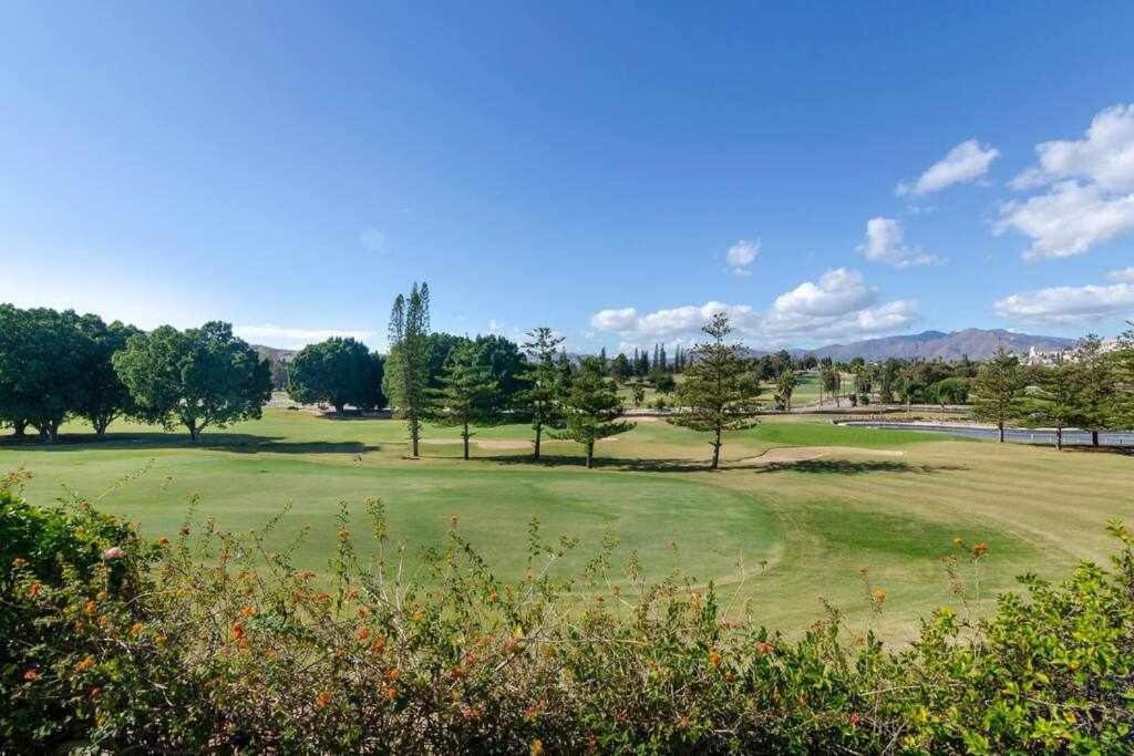 Gran Terraza Con Piscina Junto A Mijas Golf Fuengirola