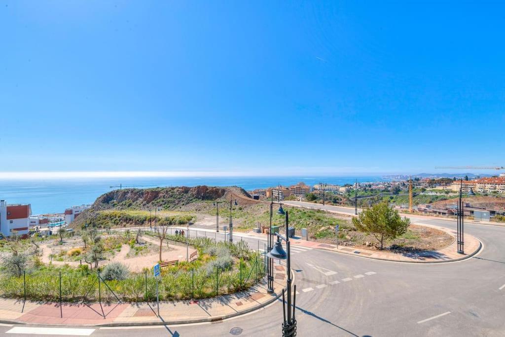Charming With Ocean View Fuengirola