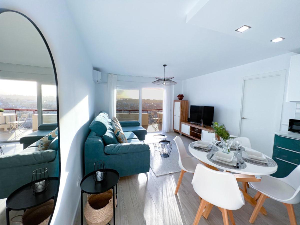 Apartamento A 900 M De La Playa Y Con Vistas Al Mar En *