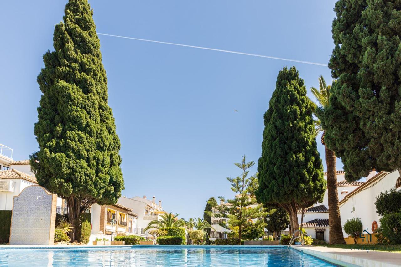 Living4malaga Beach&pool Apartamento *
