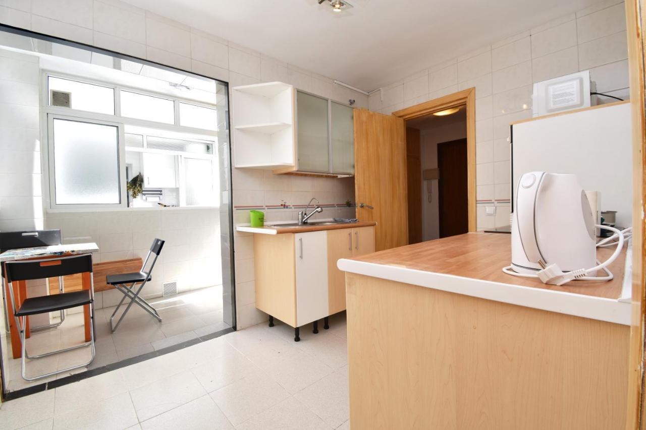 Apartamento De La Croix Apartment *