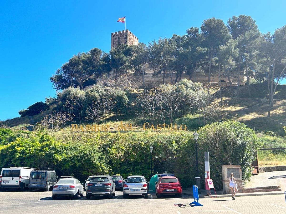 Castillo Malaga Paradaise 3 * Fuengirola