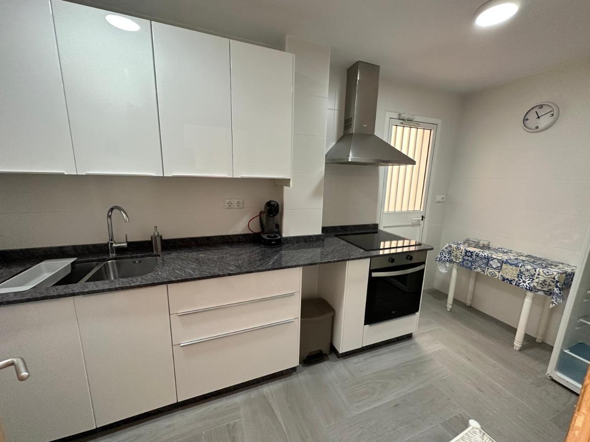 Gran Céntrico Y Muy Cerca De La Playa Apartamento