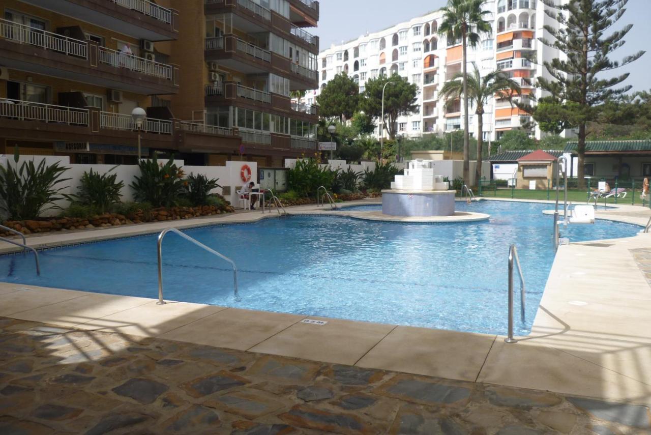 Modern 1 Bed Seafront Boliches * Fuengirola