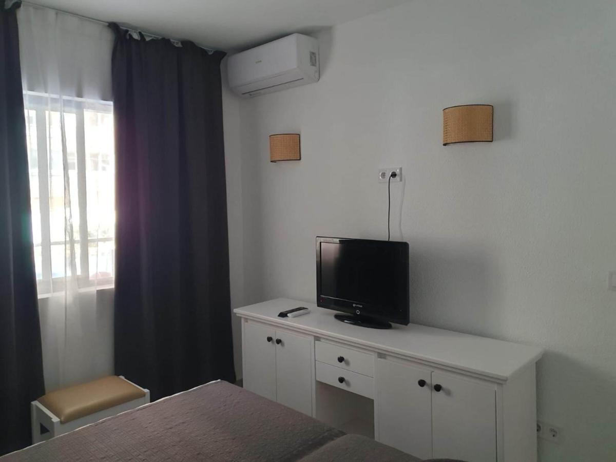 Modern 1 Bed Seafront Boliches Fuengirola