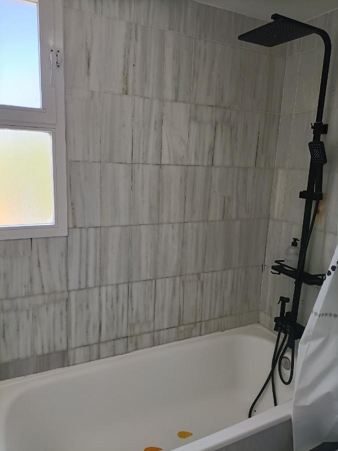 Suites Center Recinto Ferial Apartment *