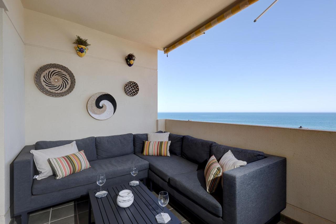 Front Row Penthouse On Carvajal