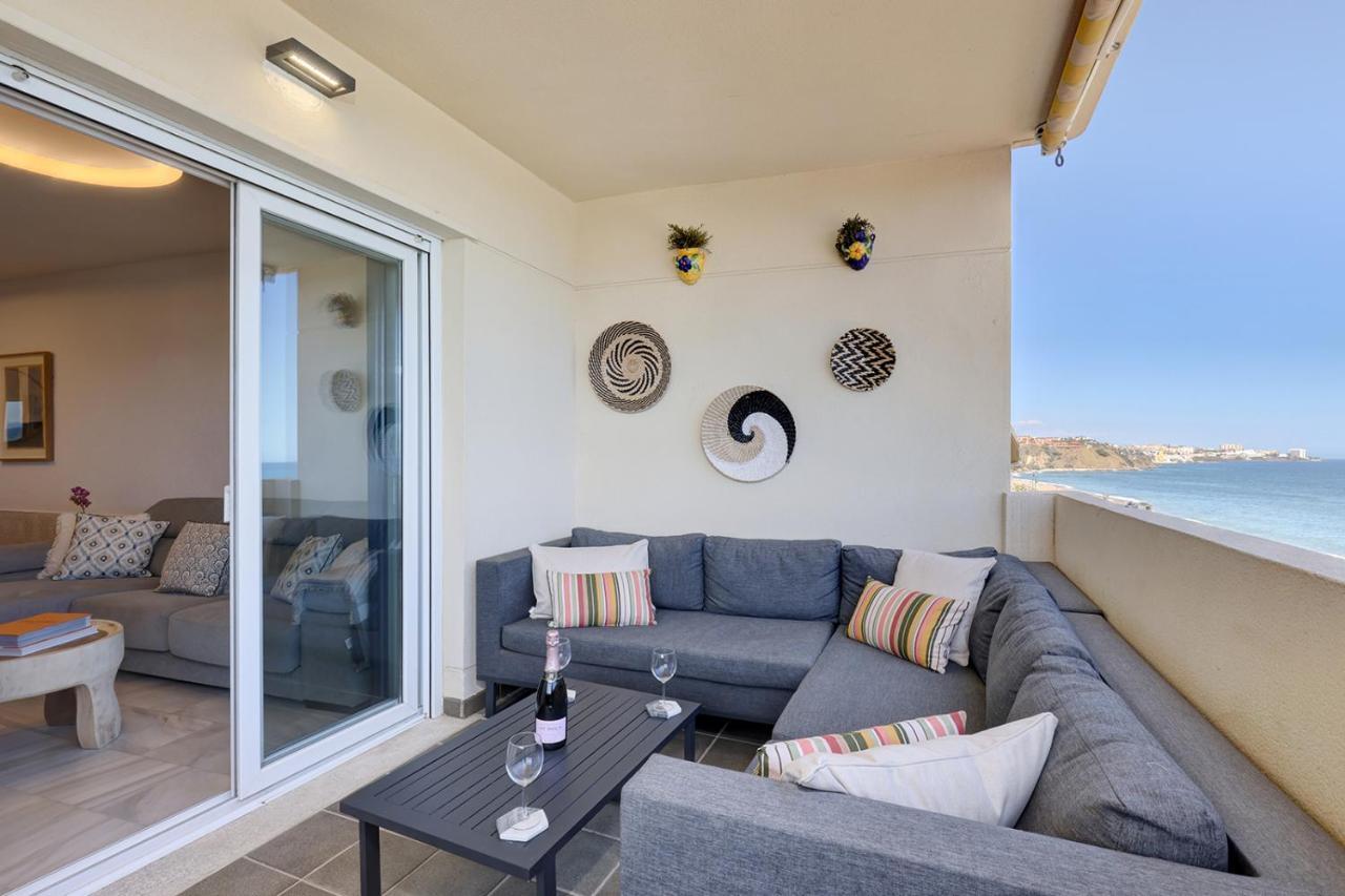 Front Row Penthouse On Carvajal * Fuengirola