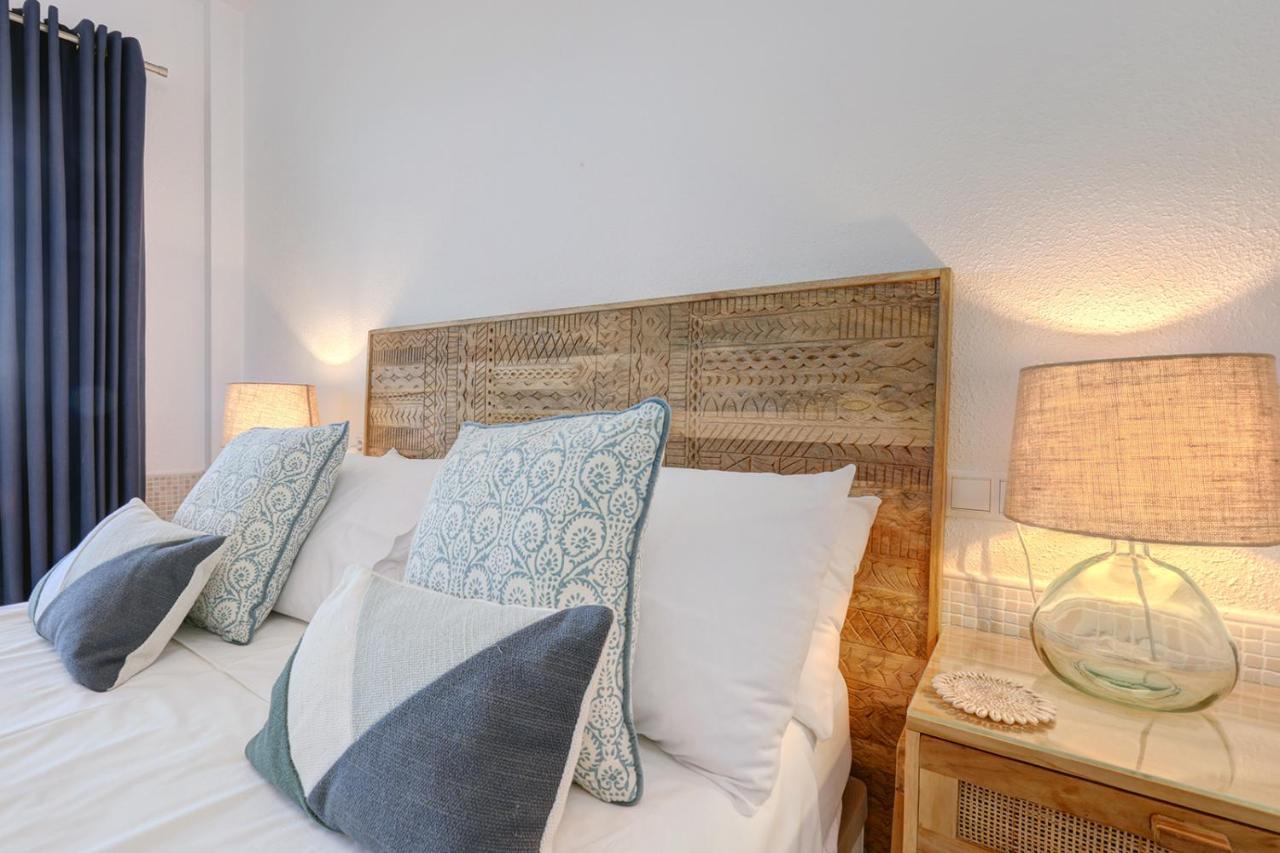Apartment Front Row Penthouse On Carvajal *