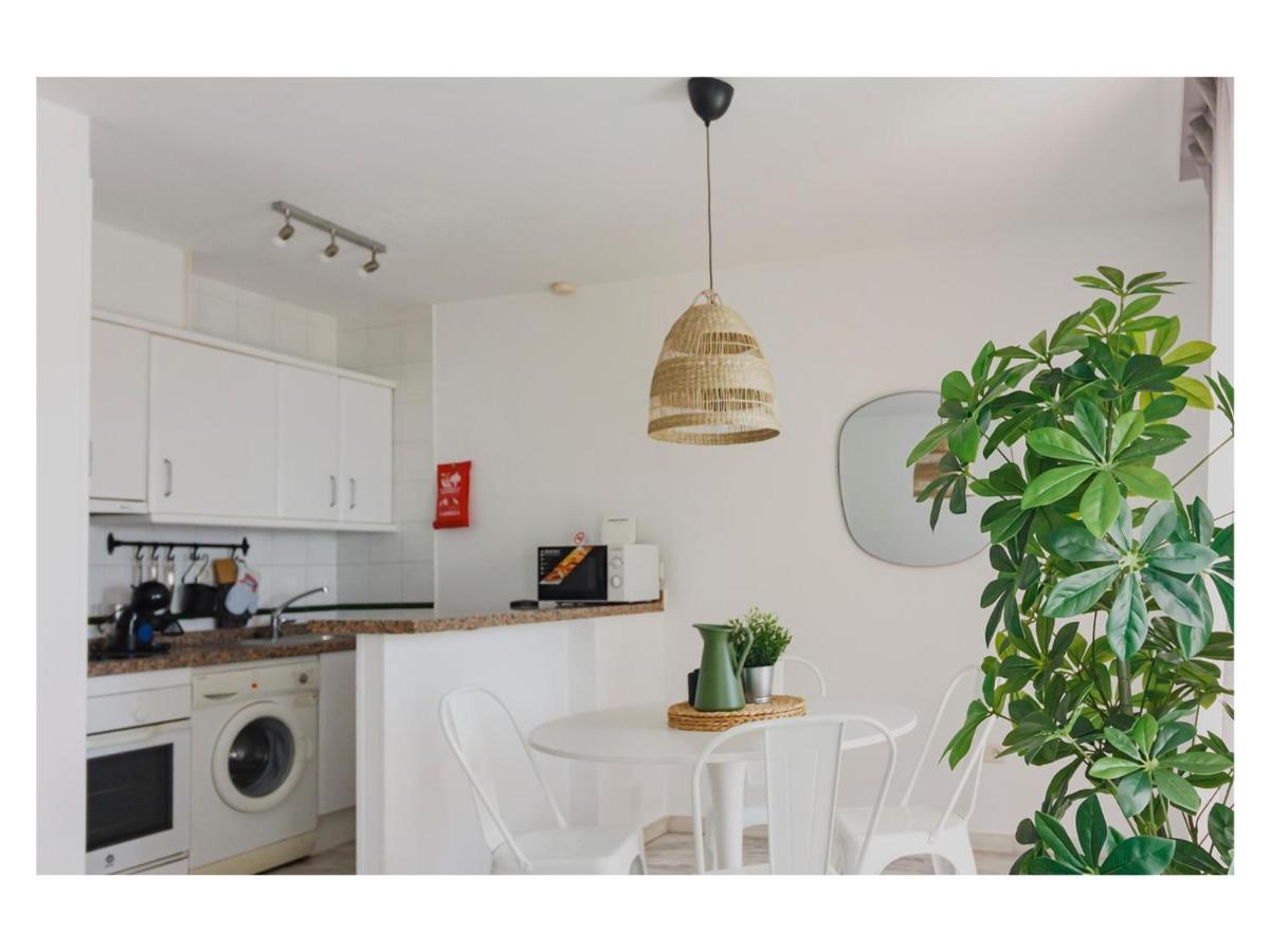 Apartment Costa Sea 23b *