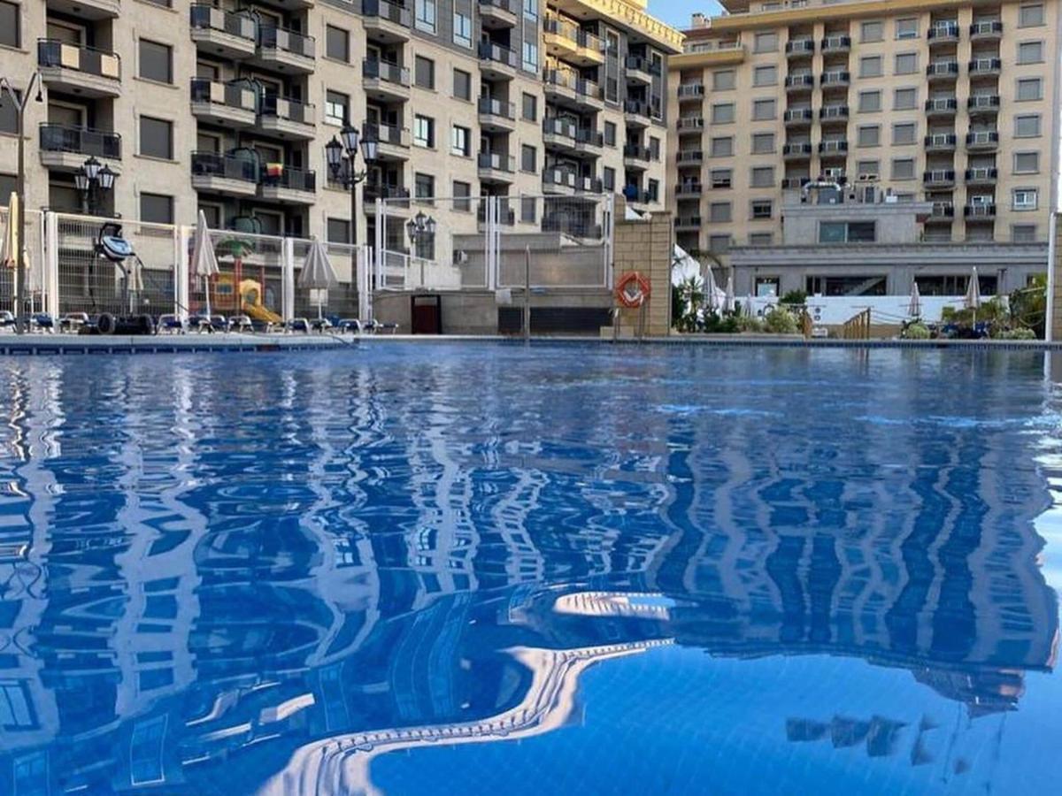 Apartment Snug In With Solarium Fuengirola