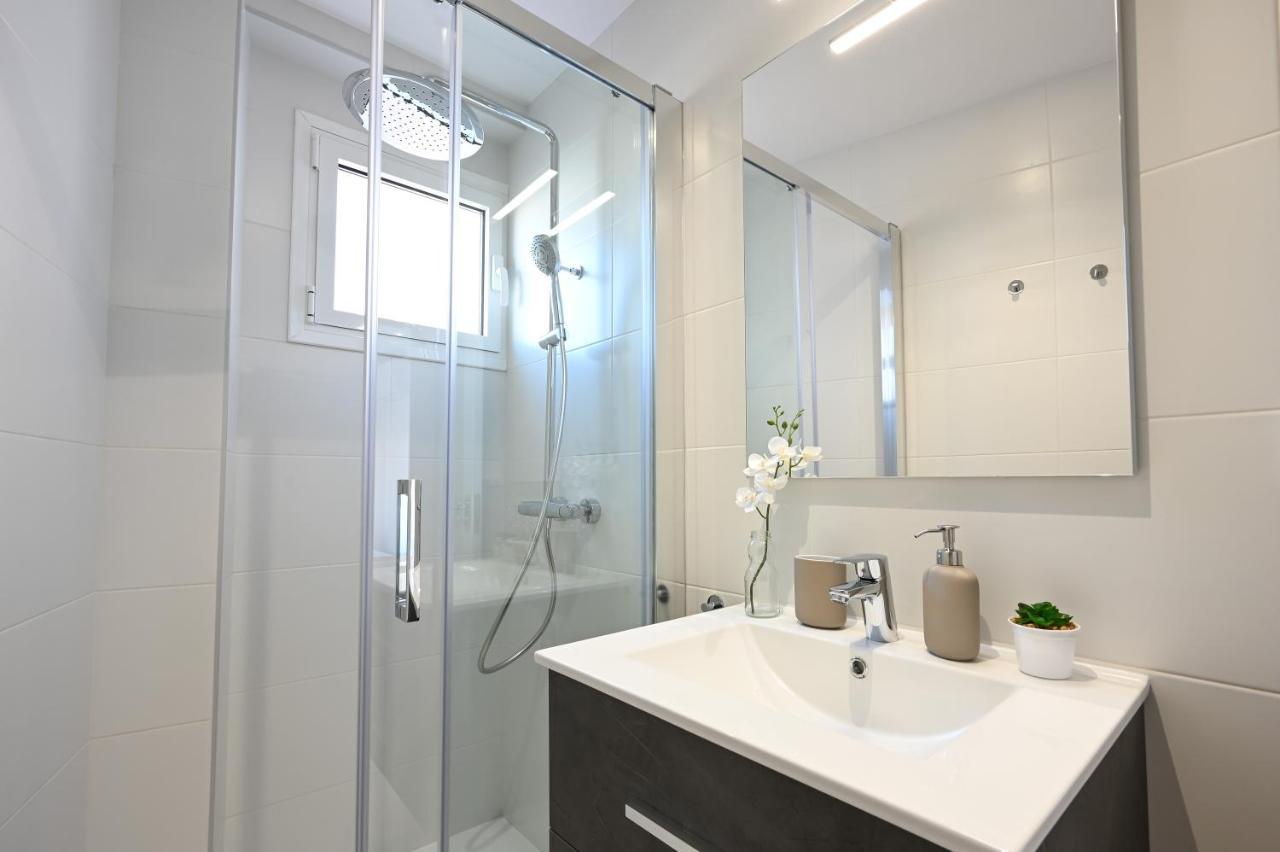 New 2 Bedroom And Center - Ruiz Vertedor By 10tosea *
