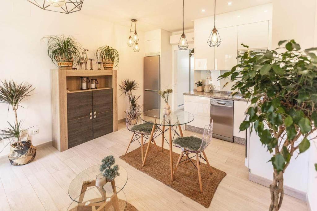 Beautiful And Elegant One Bedroom