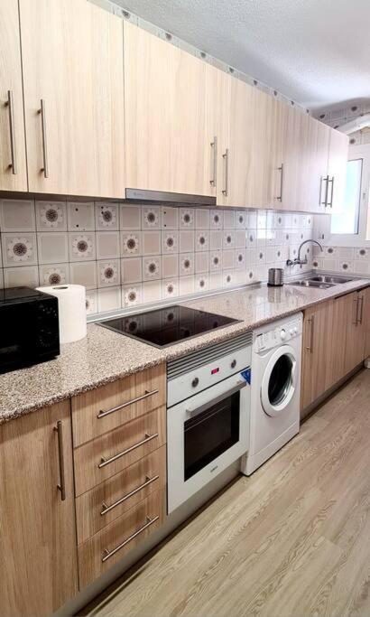 Apartamento En Los Boliches Avd Acapulco Apartment *