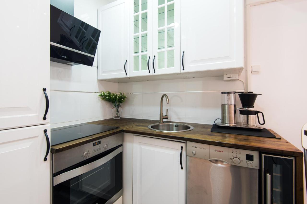 Boliches 2nd Line Apartment