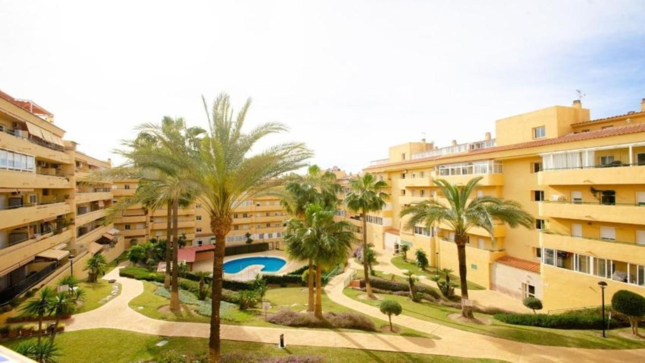 3p Piscina, Paz Y Patio Privado Apartment Fuengirola