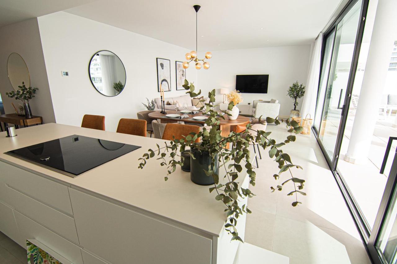 Apartamento Mara's Higueron West - Like A House - 246 Square Meters Of Private Terrace & Garden - Morning And Evening Sun