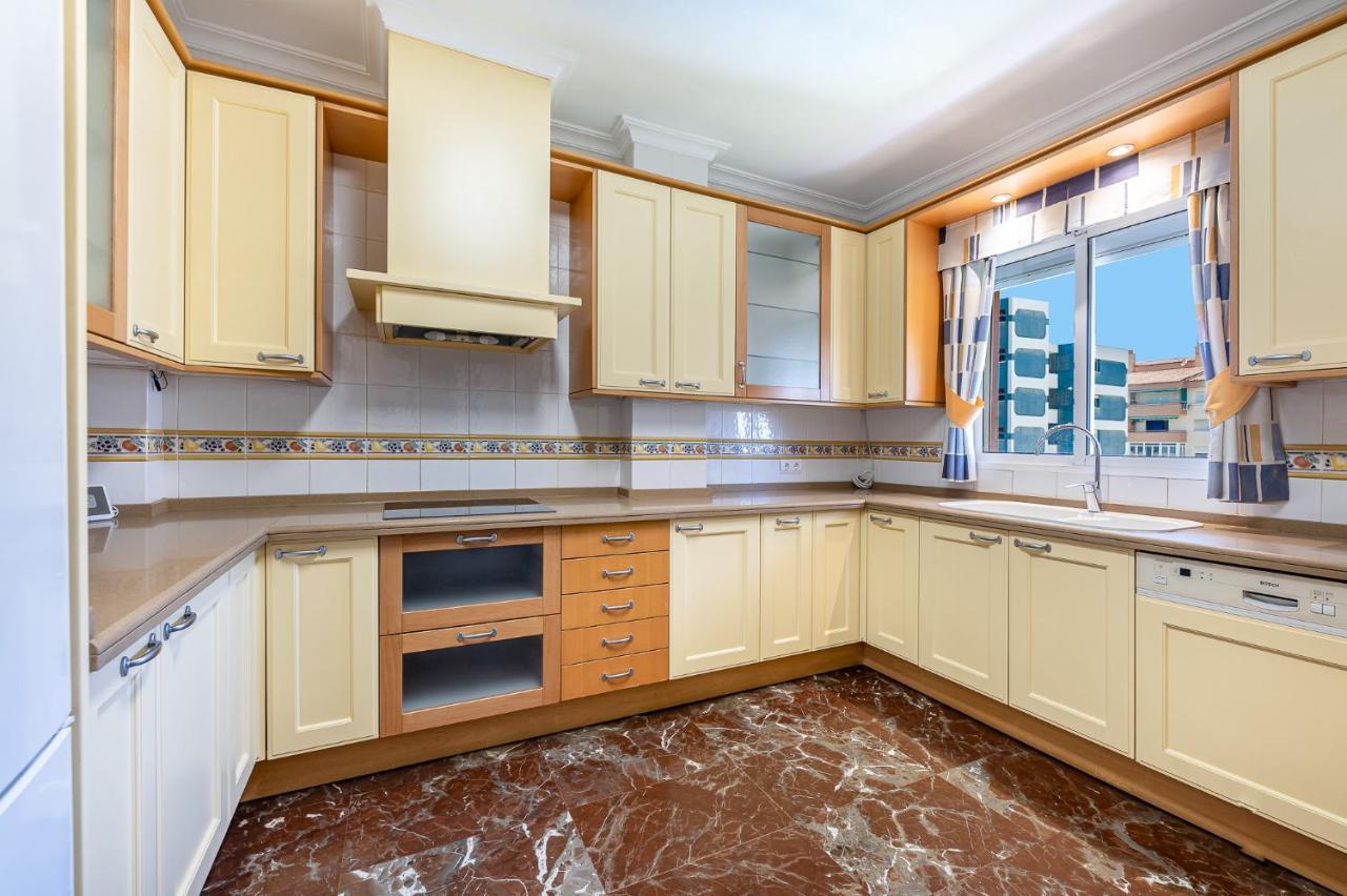 Apartment 797 - Atico Duplex En Con Espectacular Terraza Fuengirola