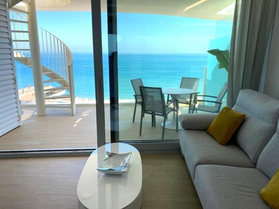 Atico Con Vistas Impresionantes