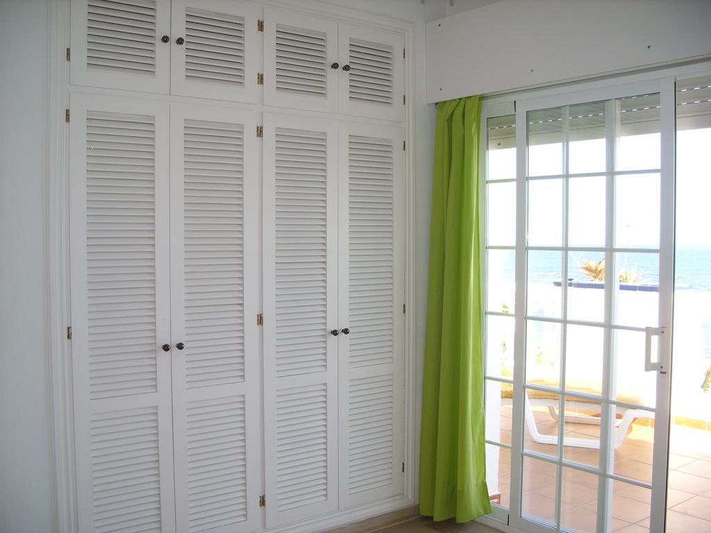 Apartment El Faro Arkadia: Beachfront With Lighthouse Views