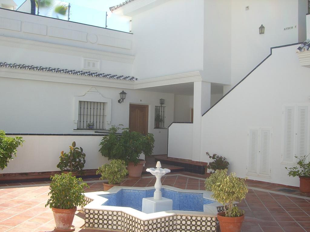 El Faro Arkadia: Beachfront With Lighthouse Views Apartment *