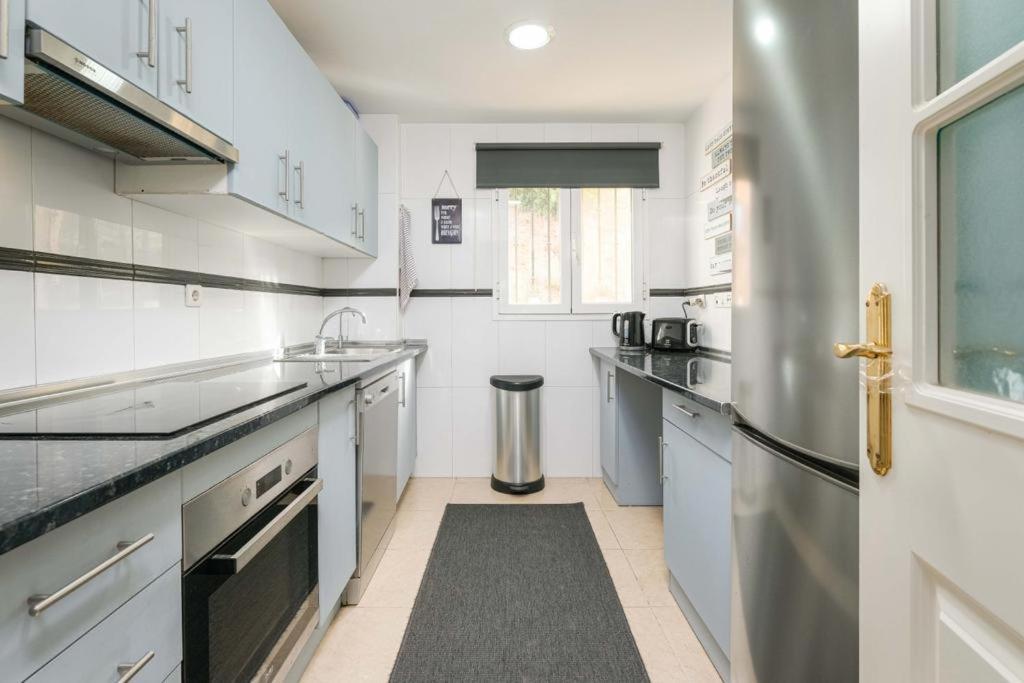 Beautiful Two Bedroom With Pool Appartement *