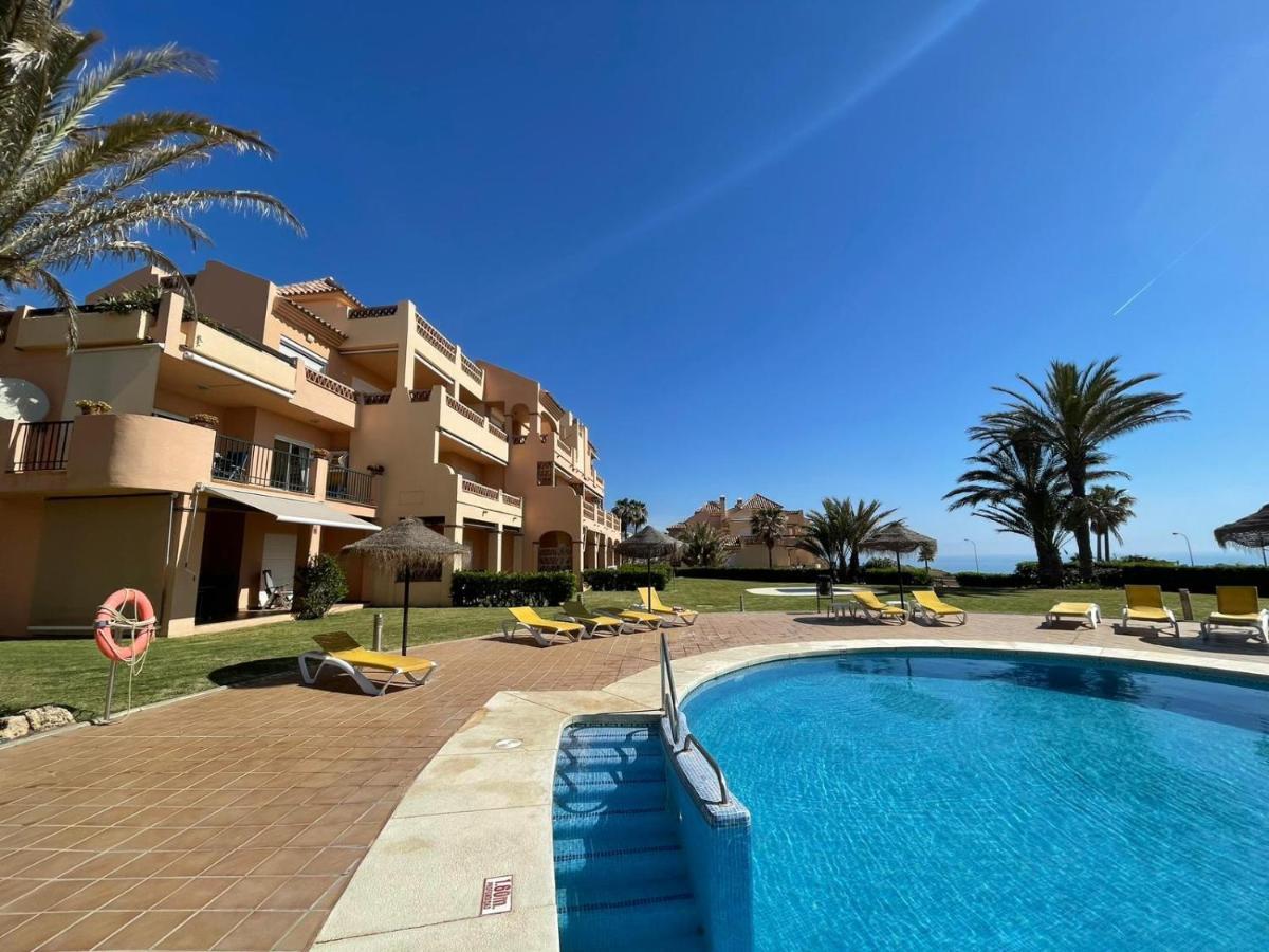 Modern Penthouse With Panoramic Sea Views And Huge Solarium Fuengirola