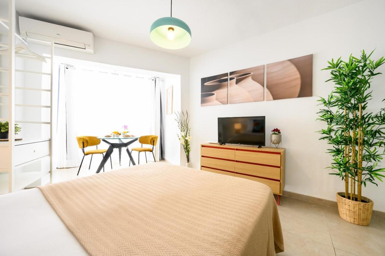 Sea Views - Sun By 10tosea Huoneisto
