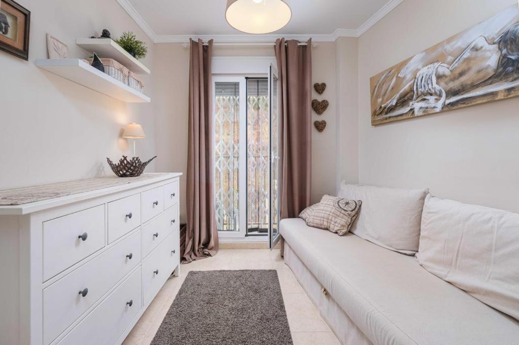 Appartement Beautiful Two Bedroom With Pool Fuengirola