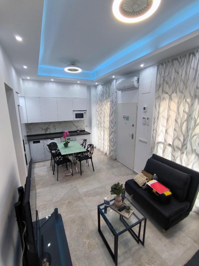 Apartment And Holidays