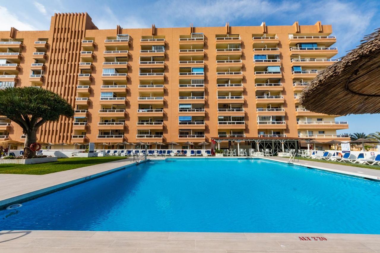 Private Pyr By The Promenade - Shared Pool Available *