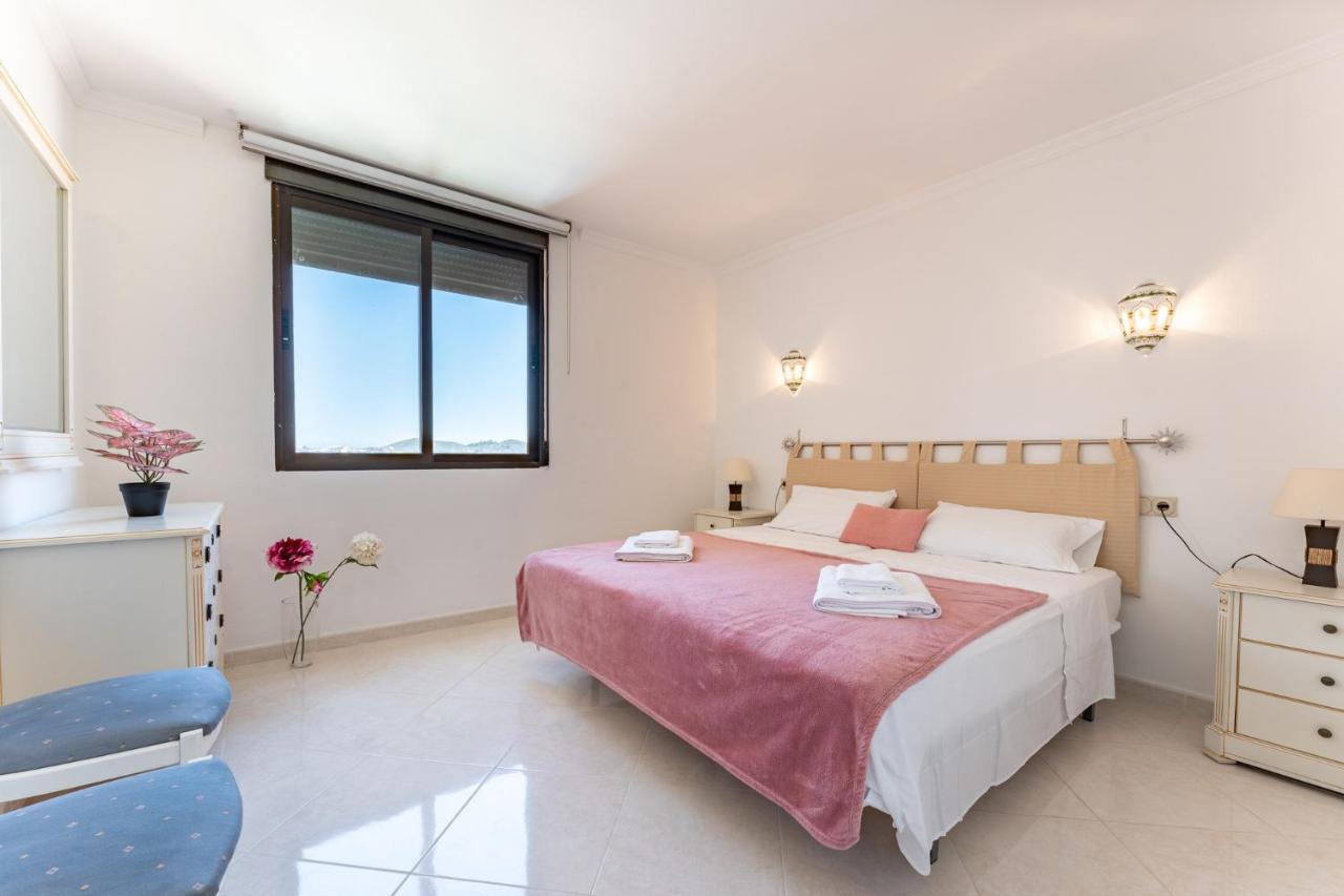 Malagasuite Skyviews * Fuengirola
