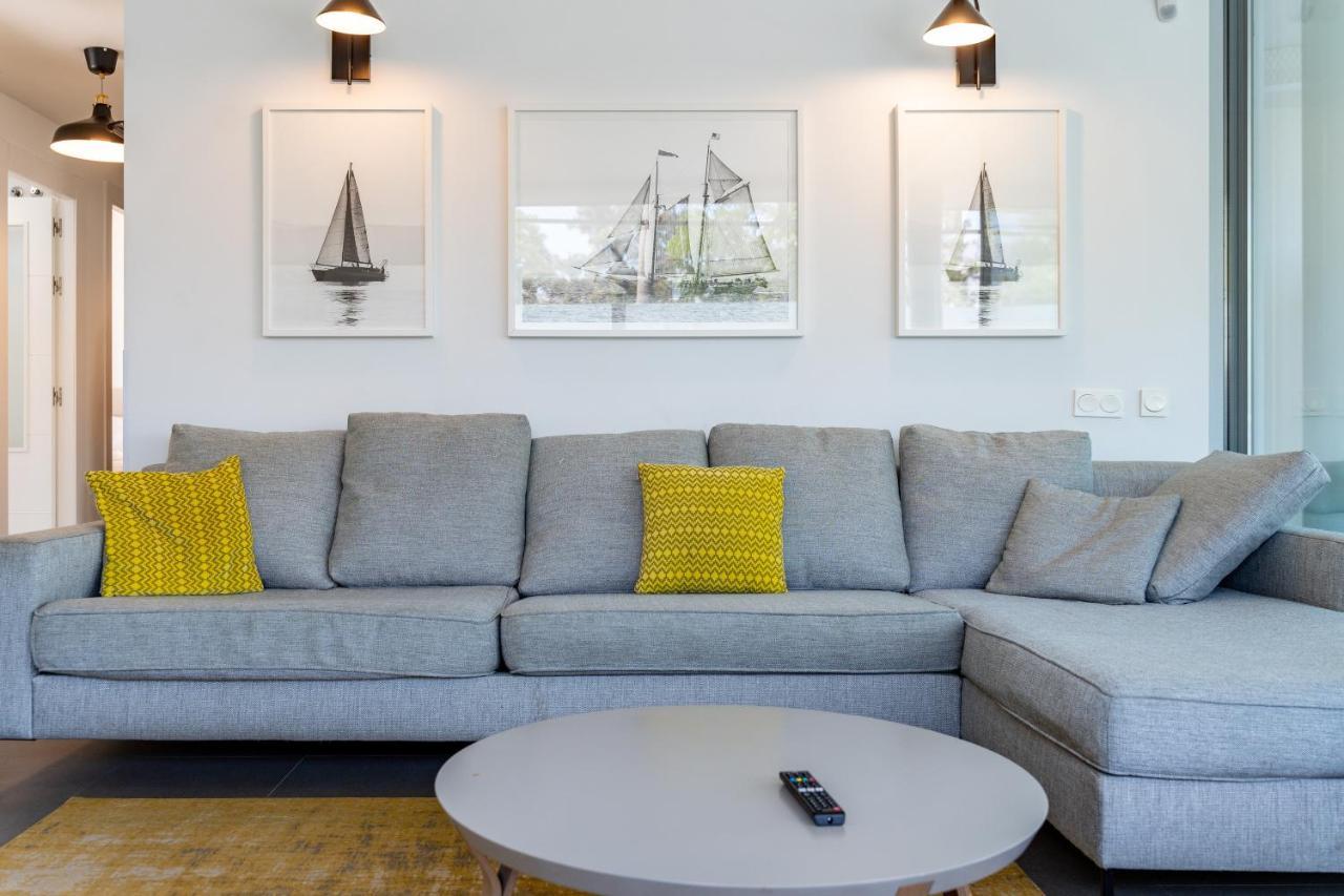 Apartment Peninsula Higueron