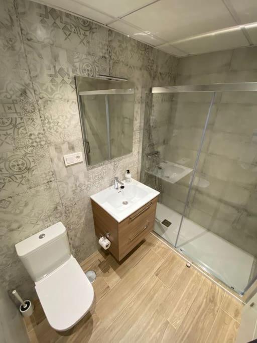 Piso Nuevo En A Pie De Playa Apartment *
