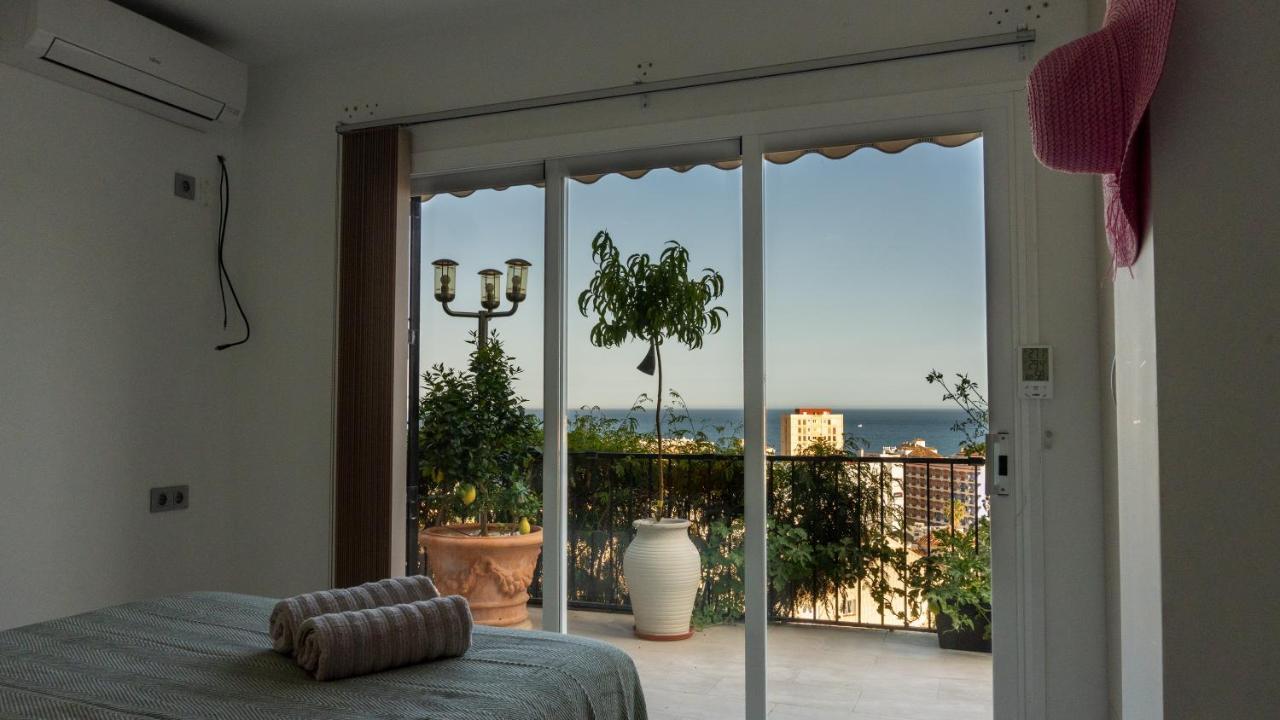 New Luxury Tuulia With Private Pool And Parking Huvilat *