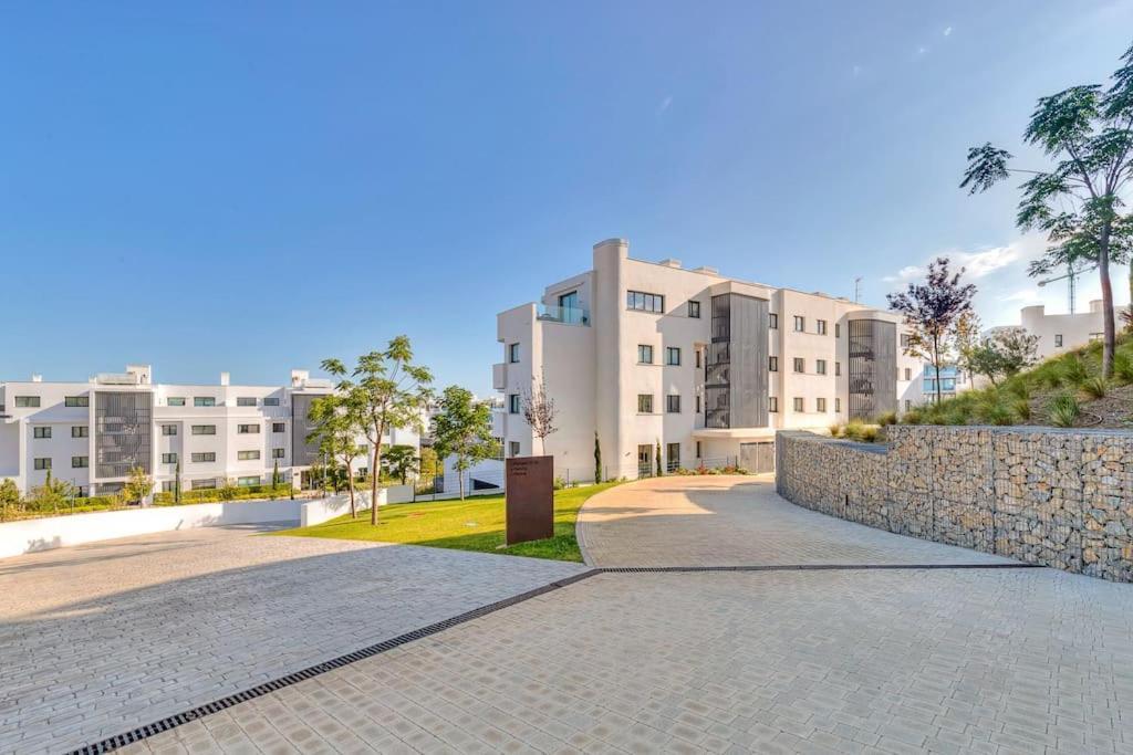 Apartment Stunning With Private Pool *