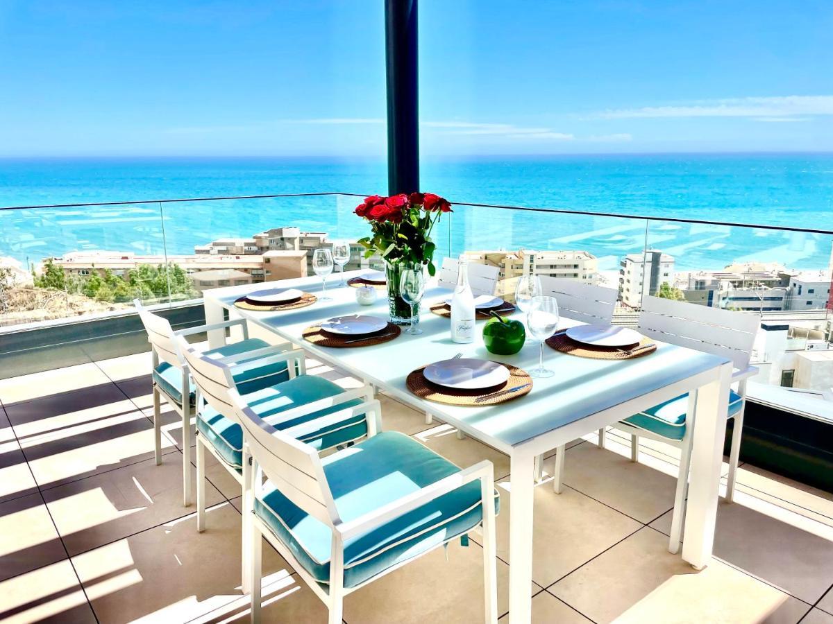 Apartment Magnificent 3 Bedroom Penthouse