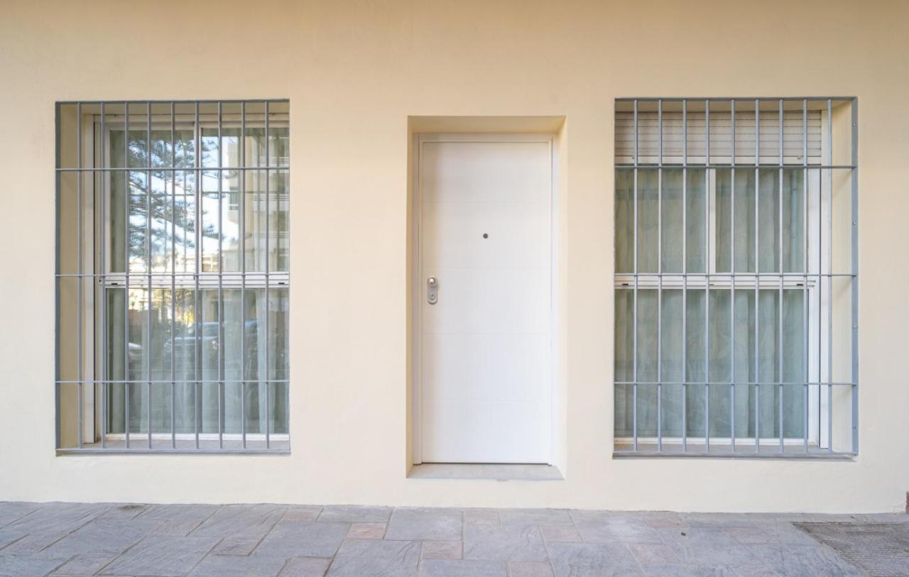 Apartment And Holidays *