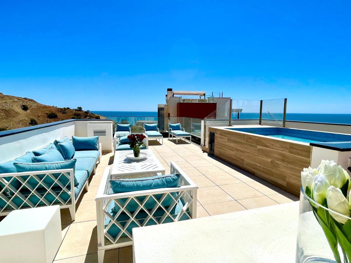Apartment Luxury 3 Bedroom Penthouse