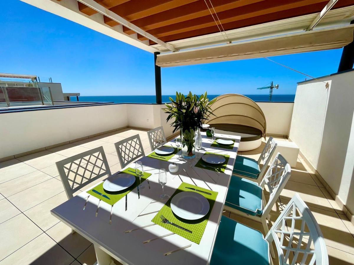 Apartment Luxury 3 Bedroom Penthouse