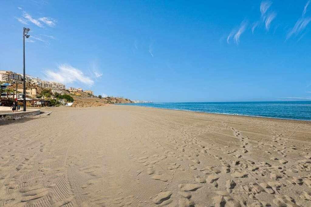 Apartamento En Primera Linea De Playa Fuengirola