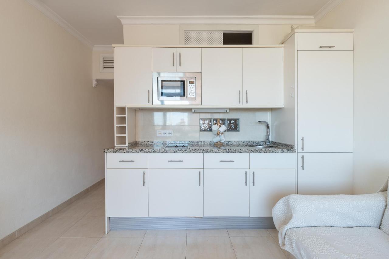 Sunny One Bedroom * Fuengirola