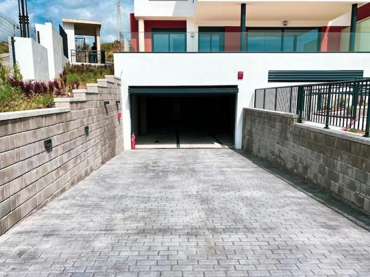 Modern Apartment-sea View Apartamento