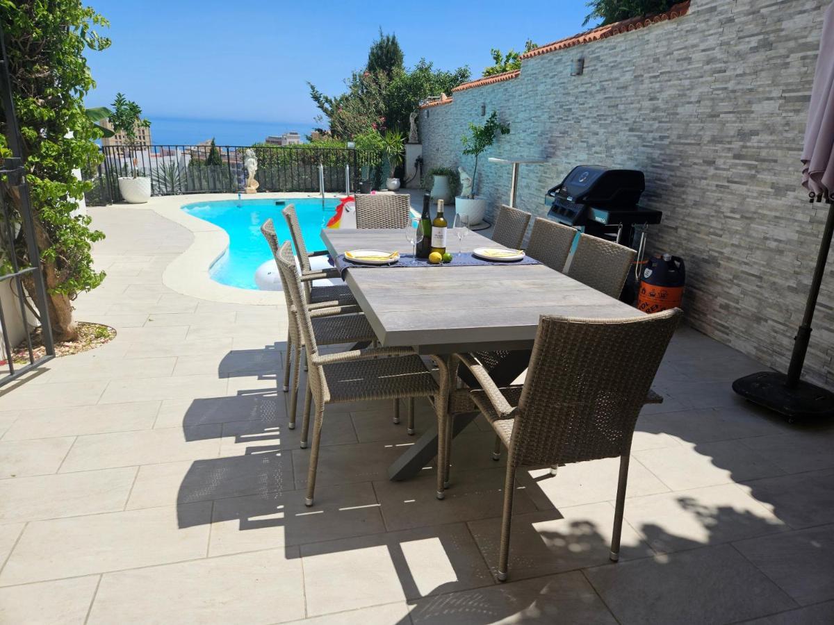 New Luxury Tuulia With Private Pool And Parking Huvilat *