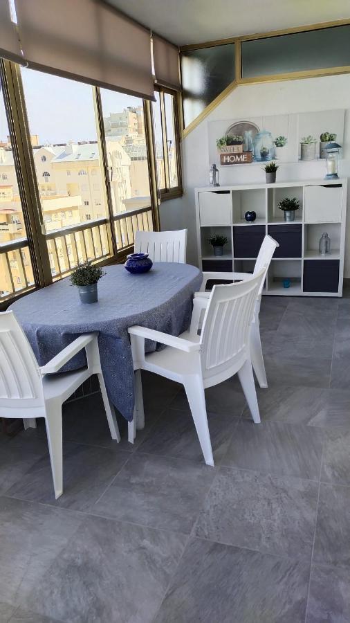 Con Vistas Apartment *